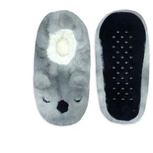 Fuzzy Babba Women’s Slipper Socks; size: one size fits most(7-9.5)